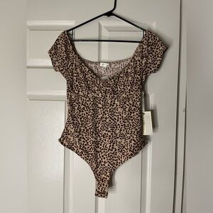 CHEETAH PRINT BODYSUIT TOP